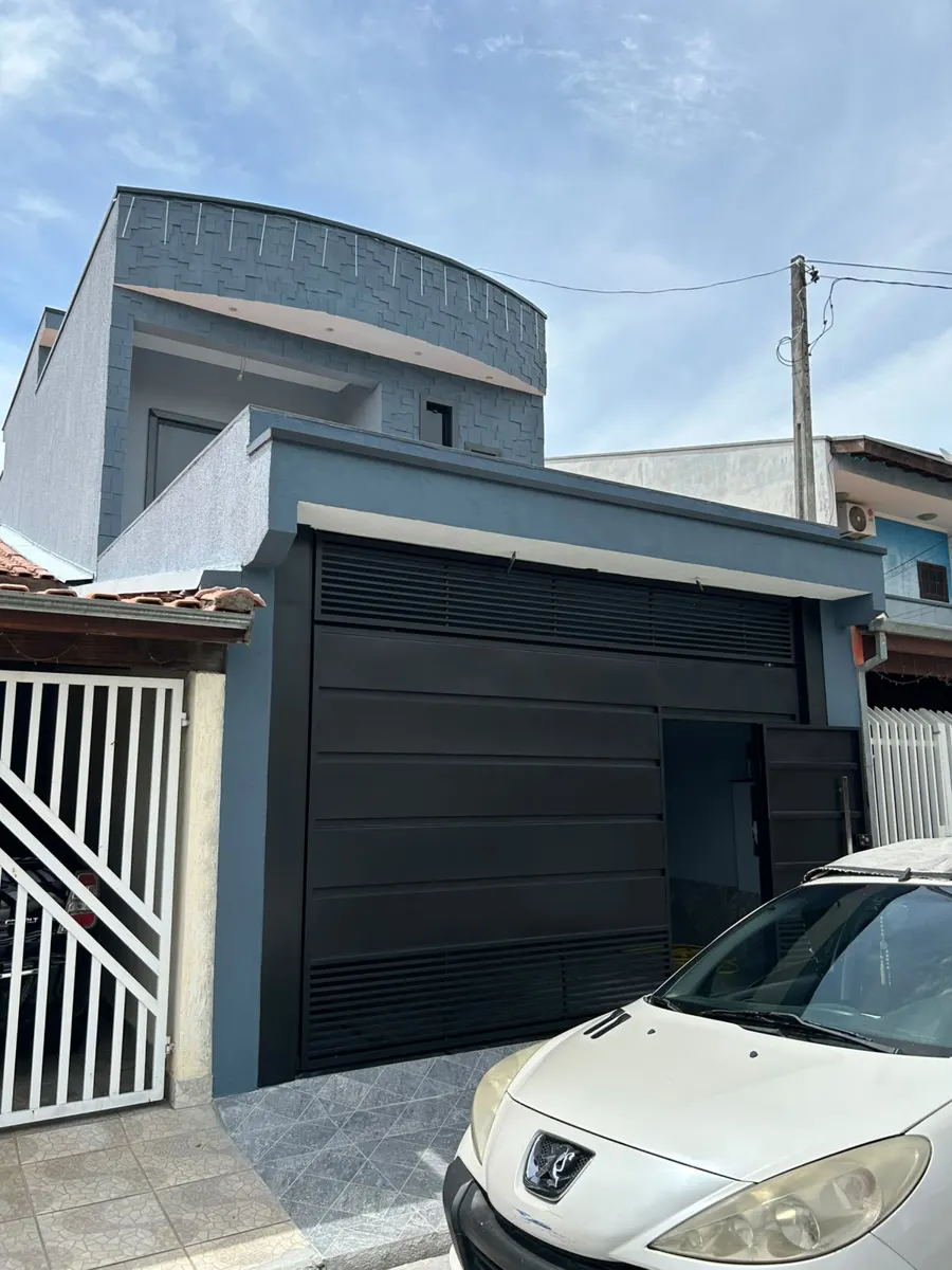 Fachada residencial pintada pela FP Pinturas em Taubaté